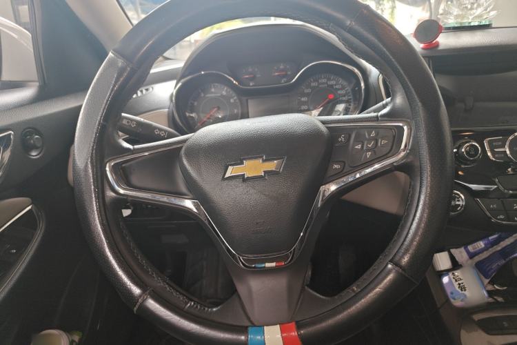 Used Chevrolet Cruze 2015 1.4T DCG Luxury Edition Steering Wheel