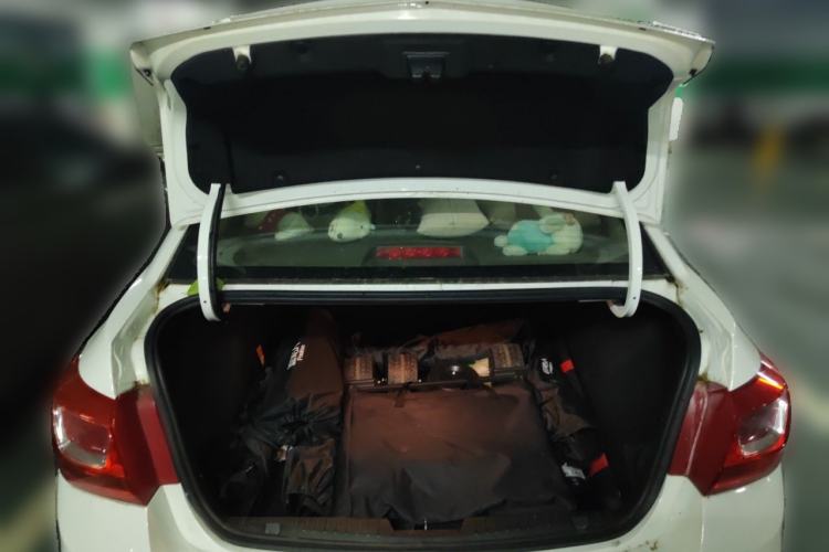 Used Chevrolet Cruze 2015 1.5L Classic SE AT Trunk