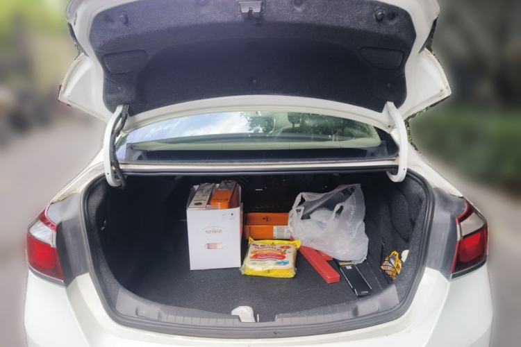 Used Chevrolet Cruze 2015 1.5L Automatic Fashion Navigation Edition Trunk
