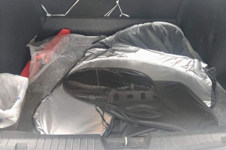 Used Chevrolet Cruze 2015 1.5L Classic SE AT Trunk