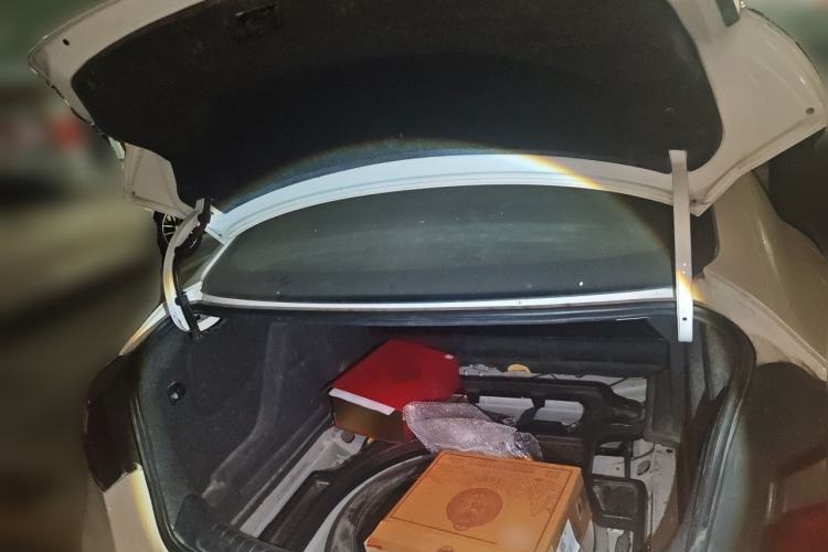 Used Chevrolet Cruze 2015 1.5L Manual Fashion Edition Trunk