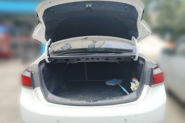 Used Chevrolet Cruze 2015 1.4T DCG Luxury Edition Trunk