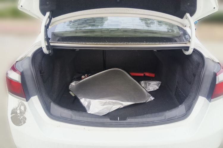 Used Chevrolet Cruze 2015 1.5L Automatic Luxury Edition Trunk