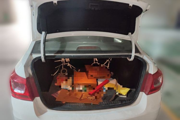 Used Chevrolet Cruze 2015 1.5L Classic SL MT Trunk