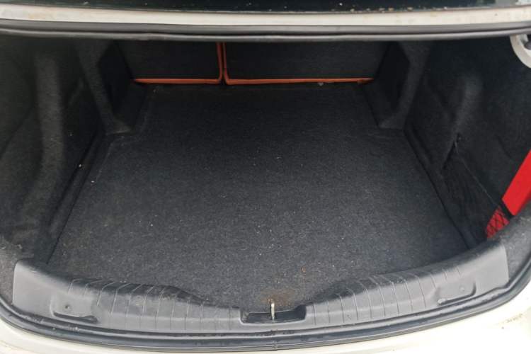 Used Chevrolet Cruze 2015 1.5L Manual Elite Edition Trunk