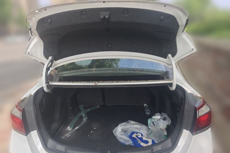 Used Chevrolet Cruze 2015 1.5L Manual Elite Edition Trunk