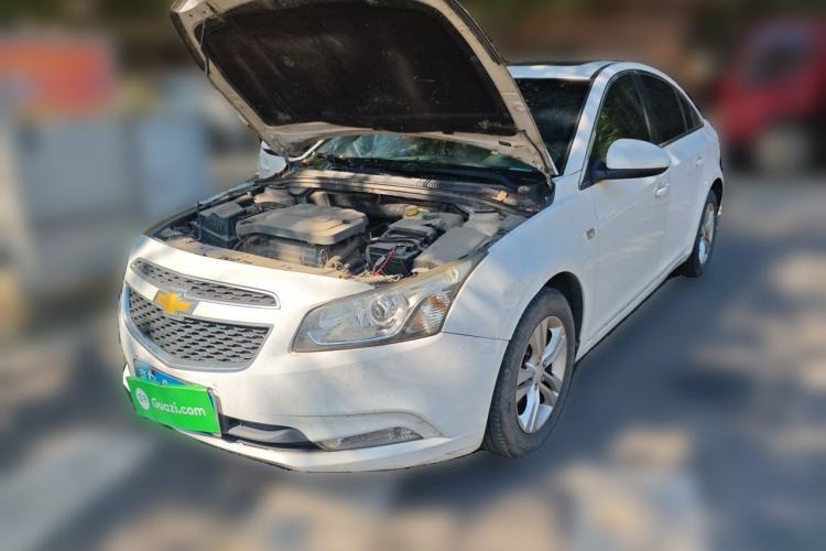 Used Chevrolet Cruze 2015 1.5L Classic SE MT Guazi used car, China used car export, Used car for sale, Used cars, Cheapest cars for sale