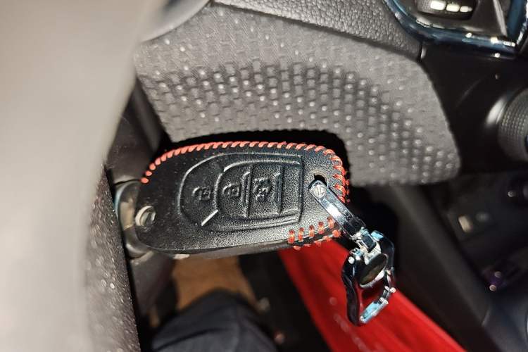 Used Chevrolet Cruze 2015 1.5L Manual Elite Edition Vehicle Key