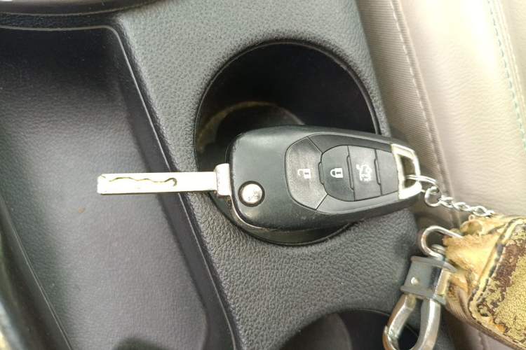 Used Chevrolet Cruze 2015 1.4T DCG Luxury Edition Vehicle Key