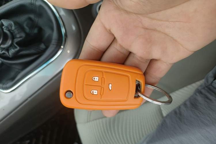Used Chevrolet Cruze 2015 1.5L Classic SE MT Vehicle Key