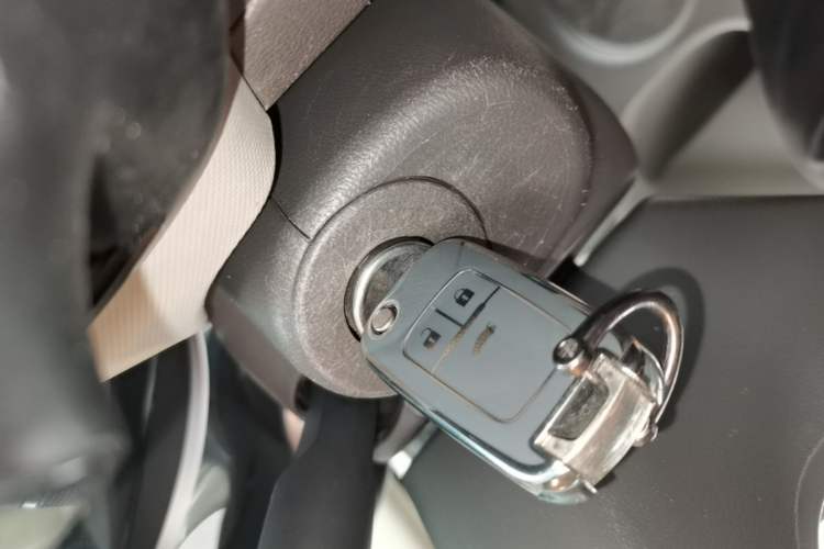 Used Chevrolet Cruze 2015 1.5L Classic SE AT Vehicle Key