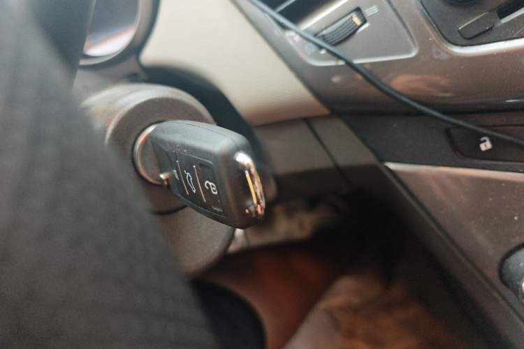 Used Chevrolet Cruze 2015 1.5L Classic SE MT Vehicle Key