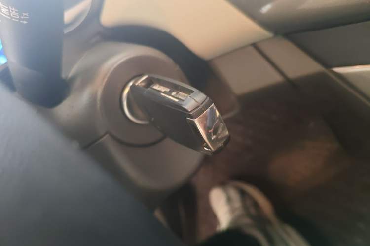 Used Chevrolet Cruze 2015 1.5L Classic SE AT Vehicle Key