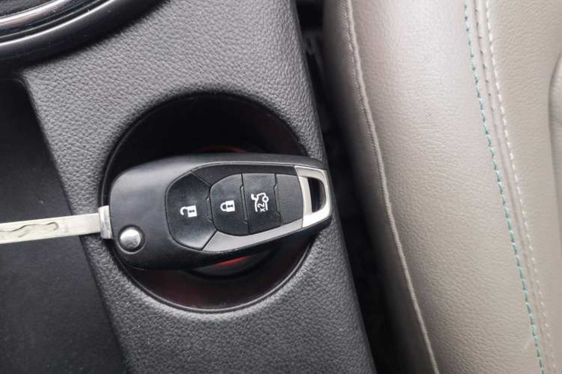 Used Chevrolet Cruze 2015 1.4T DCG Luxury Edition Vehicle Key