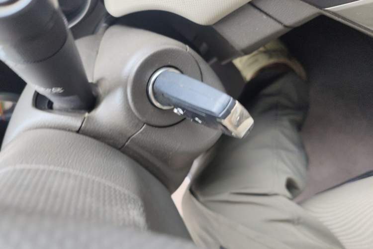 Used Chevrolet Cruze 2015 1.5L Classic SE AT Vehicle Key