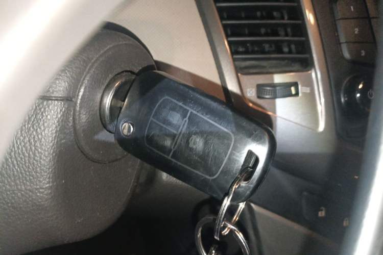 Used Chevrolet Cruze 2015 1.5L Classic SE MT Vehicle Key