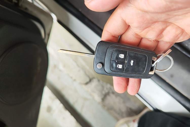 Used Chevrolet Cruze 2015 1.5L Classic SE MT Vehicle Key