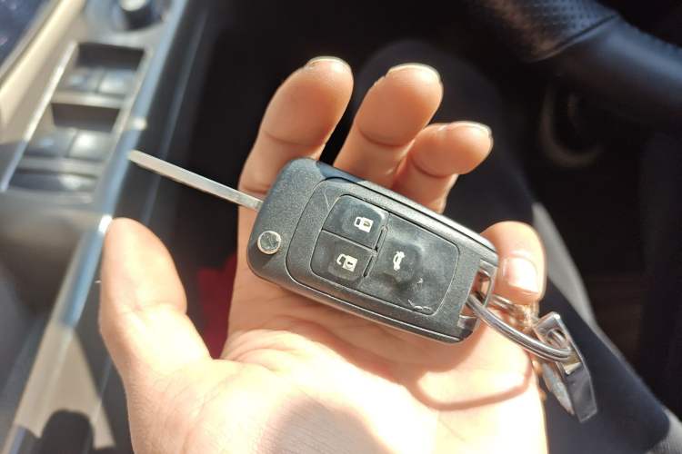 Used Chevrolet Cruze 2015 1.5L Classic SE AT Vehicle Key