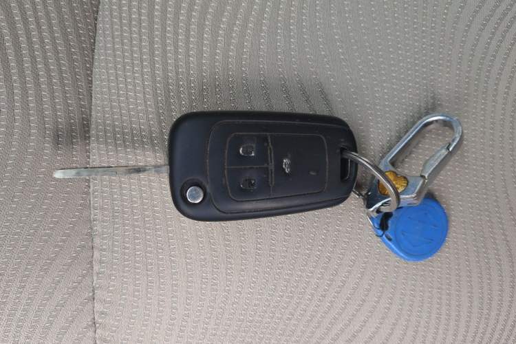 Used Chevrolet Cruze 2015 1.5L Classic SL MT Vehicle Key
