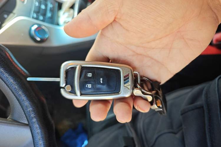 Used Chevrolet Cruze 2015 1.5L Classic SL MT Vehicle Key