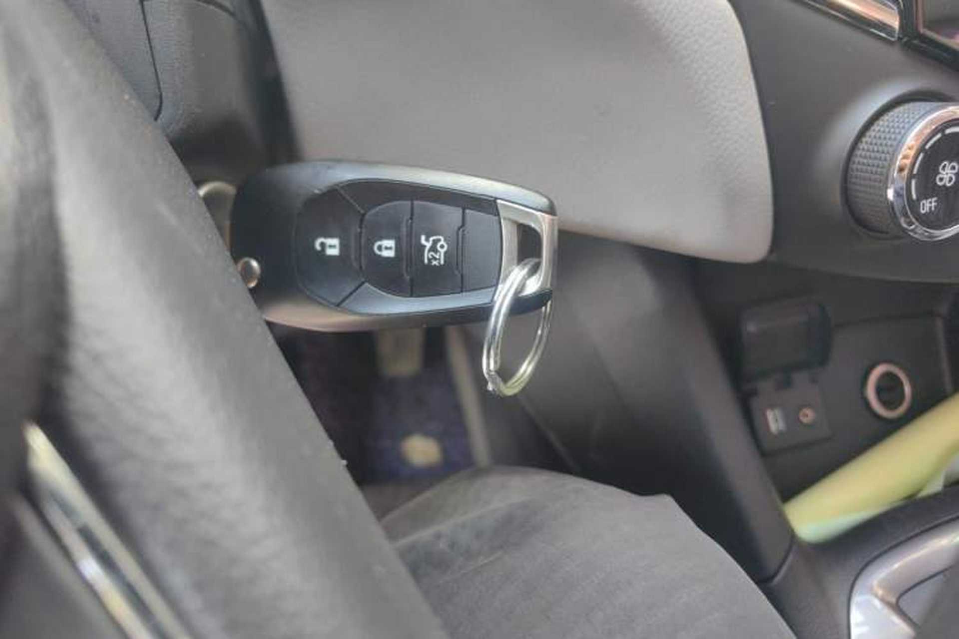 Used Chevrolet Cruze 2015 1.5L Automatic Luxury Edition Vehicle Key
