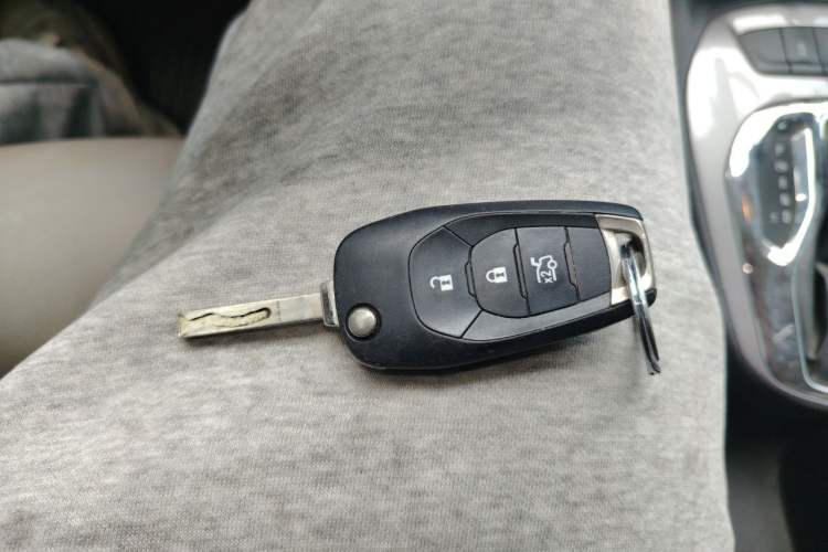 Used Chevrolet Cruze 2015 1.4T DCG Luxury Edition Vehicle Key