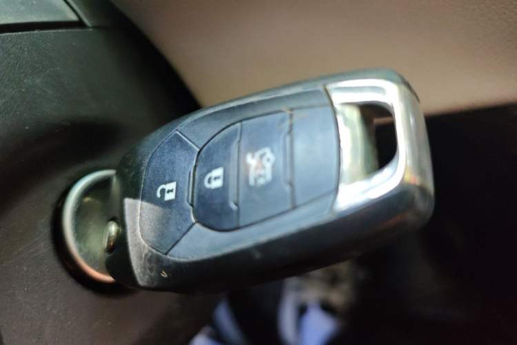 Used Chevrolet Cruze 2015 1.5L Automatic Luxury Edition Vehicle Key
