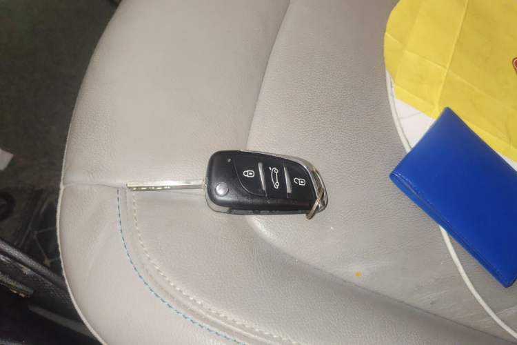 Used Chevrolet Cruze 2015 1.4T DCG Luxury Edition Vehicle Key