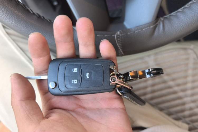 Used Chevrolet Cruze 2015 1.5L Classic SE AT Vehicle Key
