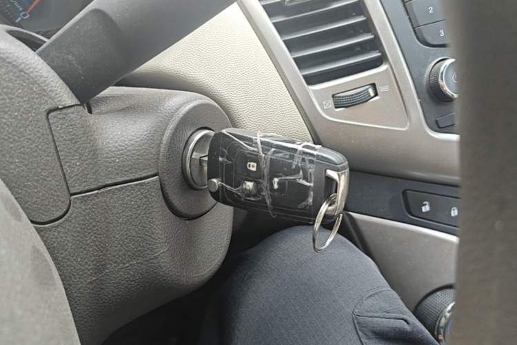 Used Chevrolet Cruze 2015 1.5L Classic SL MT Vehicle Key