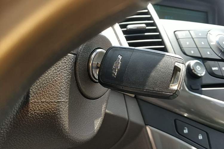 Used Chevrolet Cruze 2015 1.5L Classic SE AT Vehicle Key