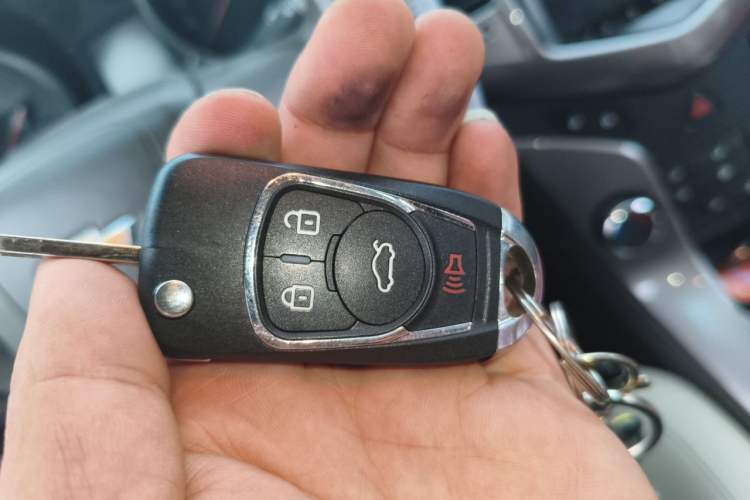 Used Chevrolet Cruze 2015 1.5L Classic SE AT Vehicle Key