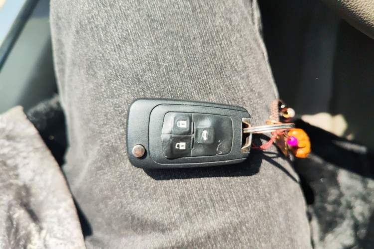 Used Chevrolet Cruze 2015 1.5L Classic SL MT Vehicle Key