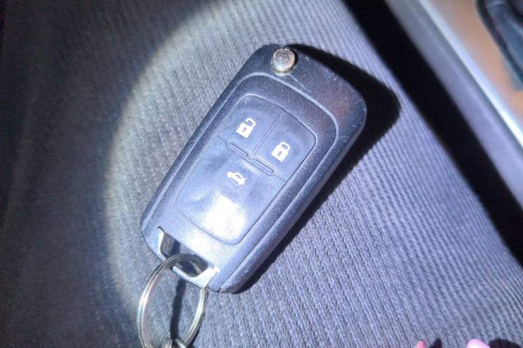 Used Chevrolet Cruze 2015 1.5L Classic SL MT Vehicle Key