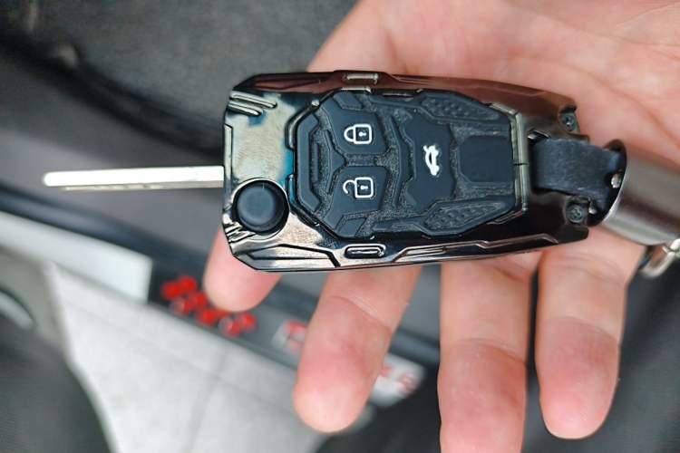 Used Chevrolet Cruze 2015 1.5L Classic SE AT Vehicle Key