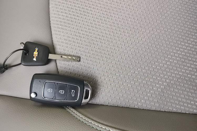 Used Chevrolet Cruze 2015 1.5L Automatic Luxury Edition Vehicle Key