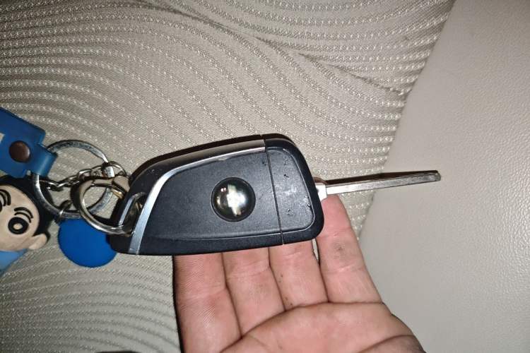Used Chevrolet Cruze 2015 1.5L Classic SE MT Vehicle Key