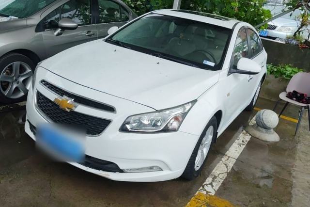 Ojetý Chevrolet Cruze 2015 1.5L Classic SE MT