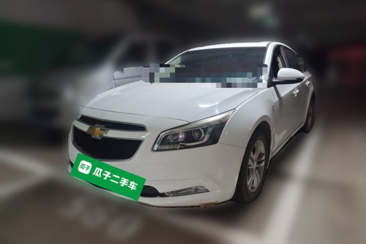 Used Chevrolet Cruze 2015 1.5L Classic SE MT Guazi used car, China used car export, Used car for sale, Used  cars, Cheapest cars for sale