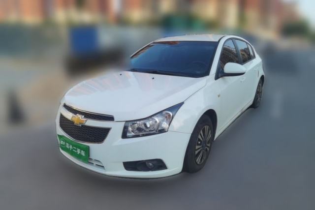 Used Chevrolet Cruze 2015 Hatchback 1.6L Manual Comfort Edition