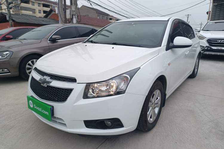 Used Chevrolet Cruze 2015 Hatchback 1.6L Manual Comfort Edition Guazi used car, China used car export, Used car for sale, Used  cars, Cheapest cars for sale