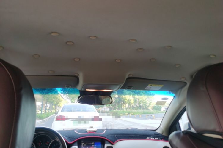 Used Chevrolet Cruze 2015 1.5L Classic SL MT Headliner