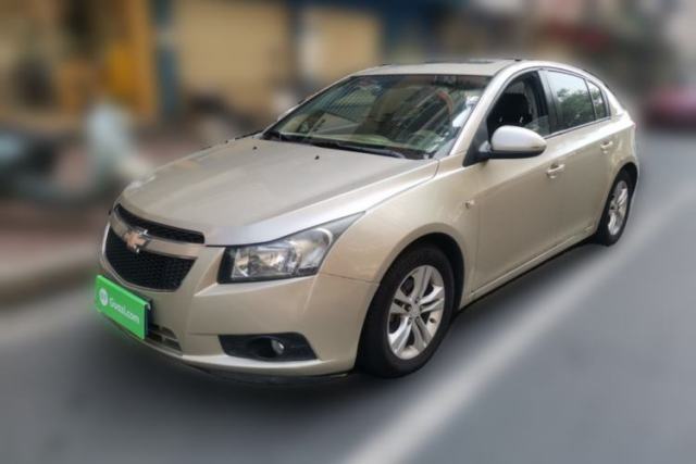Used Chevrolet Cruze 2015 Hatchback 1.6L Manual Comfort Edition