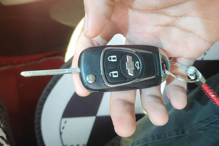 Used Chevrolet Cruze 2015 1.5L Classic SE AT Vehicle Key