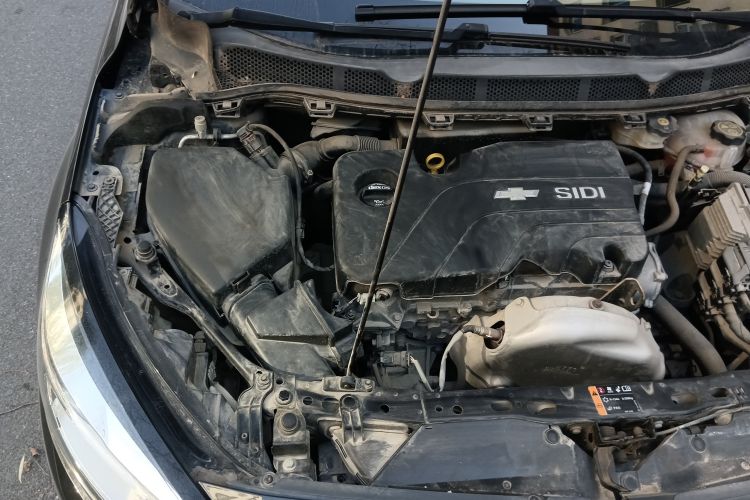 Used Chevrolet Cruze 2016 1.5L Automatic Stylish Sunroof Version Engine Bay Right