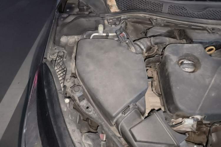 Used Chevrolet Cruze 2016 1.5L Automatic Luxury Edition Engine Bay Right