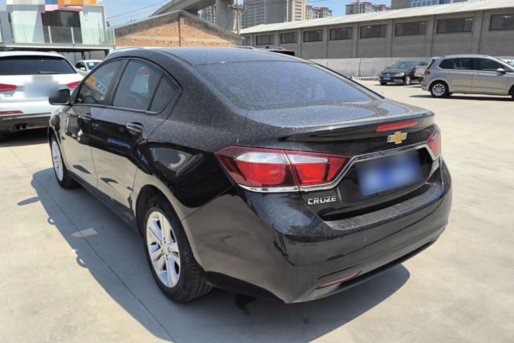 Used Chevrolet Cruze 2016 1.5L Automatic Luxury Edition Exterior 2