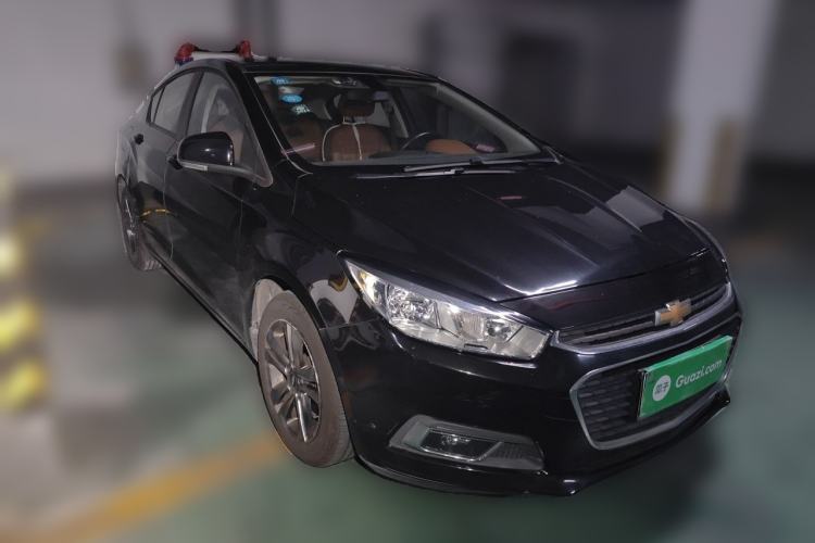 Used Chevrolet Cruze 2016 1.4T DCG Luxury Edition Front Right 45 Deg