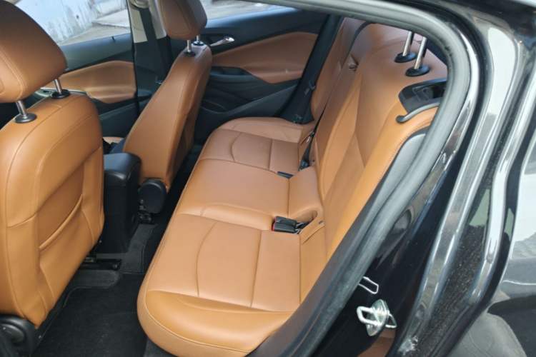 Used Chevrolet Cruze 2016 1.4T DCG Luxury Edition Left Rear Seat