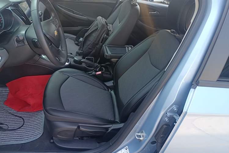 Used Chevrolet Cruze 2016 1.5L Automatic Luxury Edition Left Front Seat